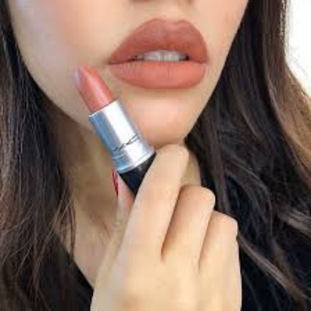 MAC Velvet Teddy Matte Lipstick- ORIGINAL FORMULA - Deep Tone Beige
